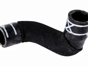 Wasserschlauch. Porsche 958 Cayenne V6 3.0L Diesel 2010–11 - 95810650300